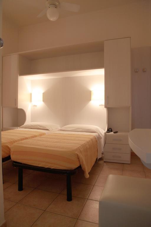Hotel Gardenia Forlì Chambre photo