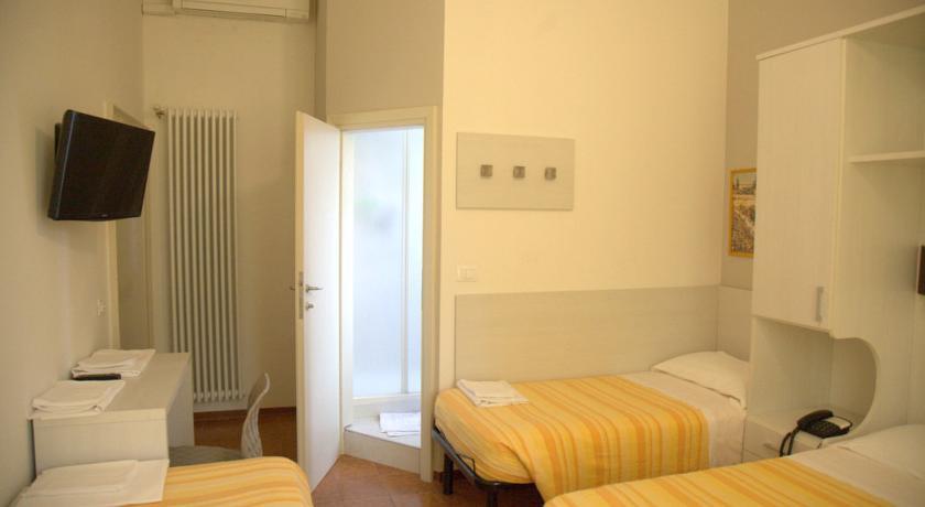 Hotel Gardenia Forlì Chambre photo