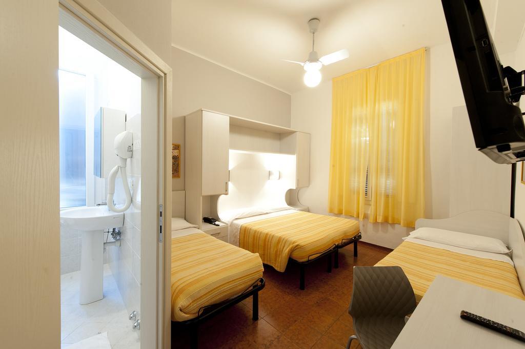 Hotel Gardenia Forlì Extérieur photo