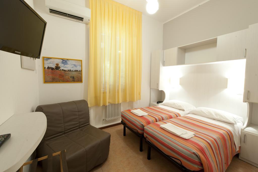 Hotel Gardenia Forlì Extérieur photo