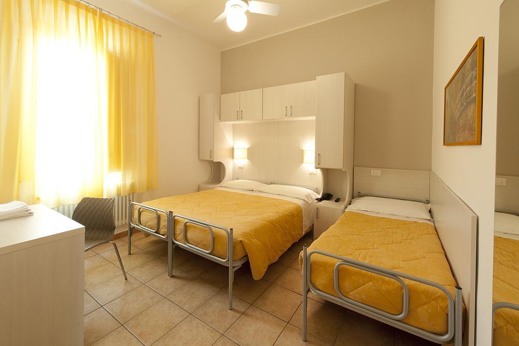 Hotel Gardenia Forlì Extérieur photo