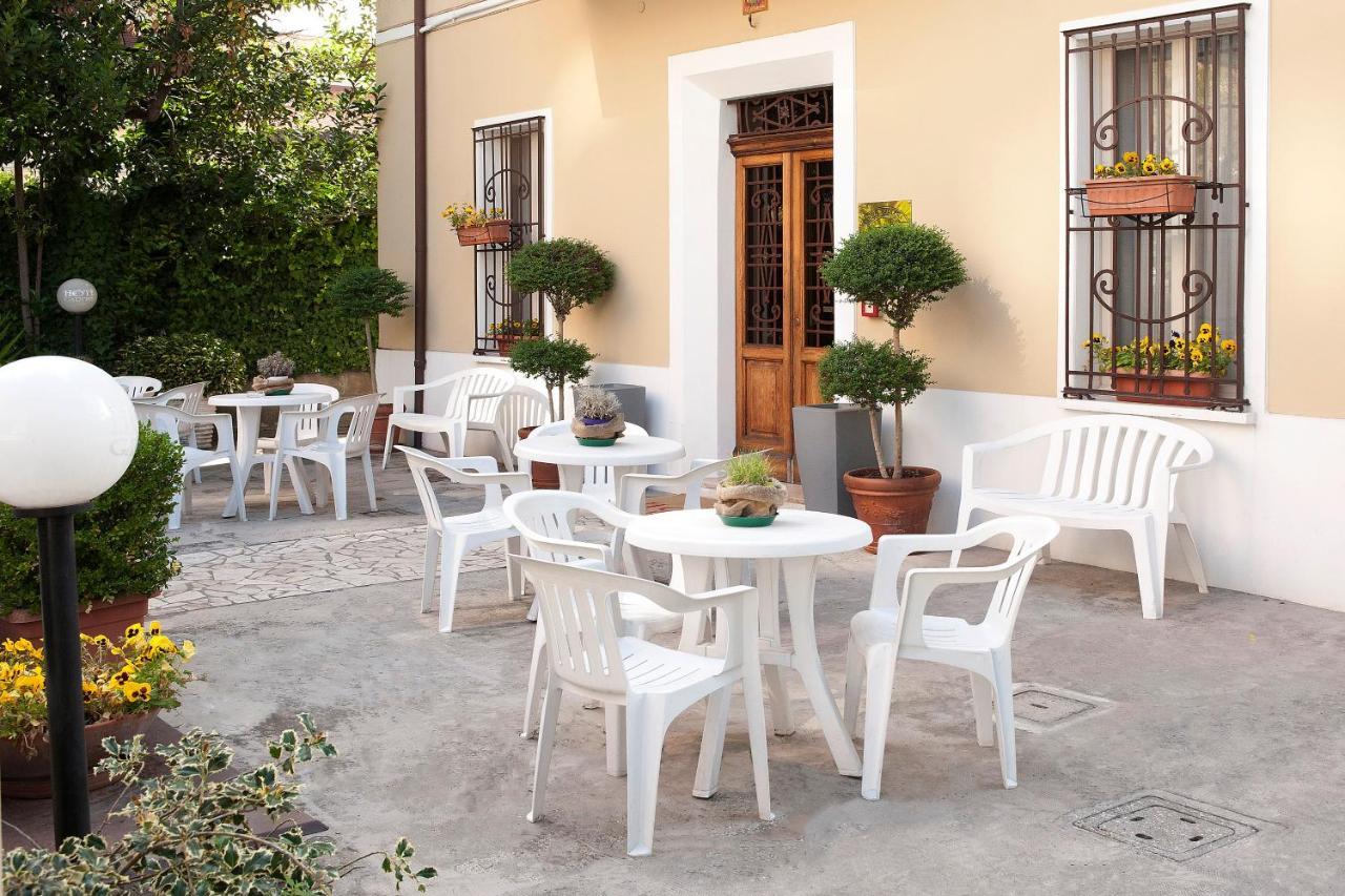 Hotel Gardenia Forlì Extérieur photo